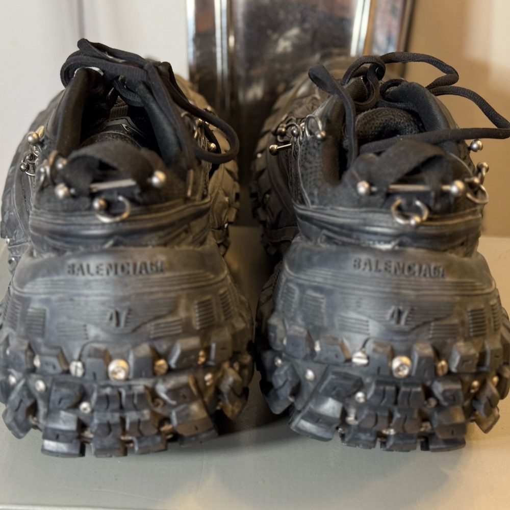 BALENCIAGA Men's Bouncer Screw Sneakers with Piercings Size 47/14 - Picture 8 of 14
